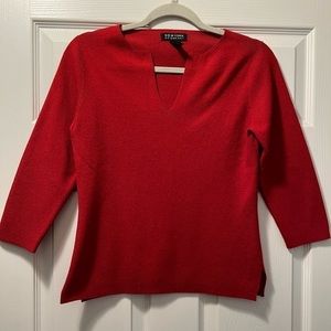 𝅺new‎ York and Company Red V Neck Sweater Size Medium